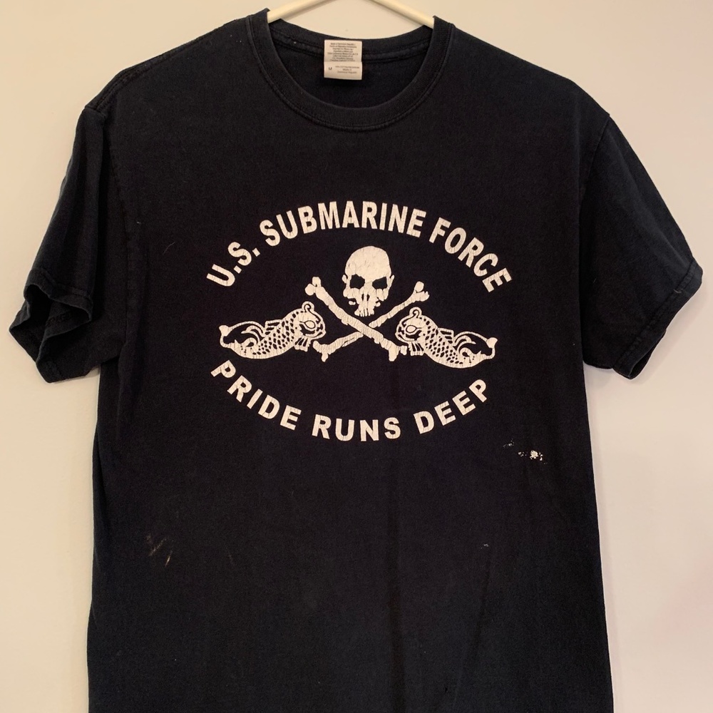 US Submarine Forces tee size medium